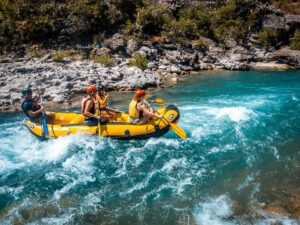 river rafting in rishikesh